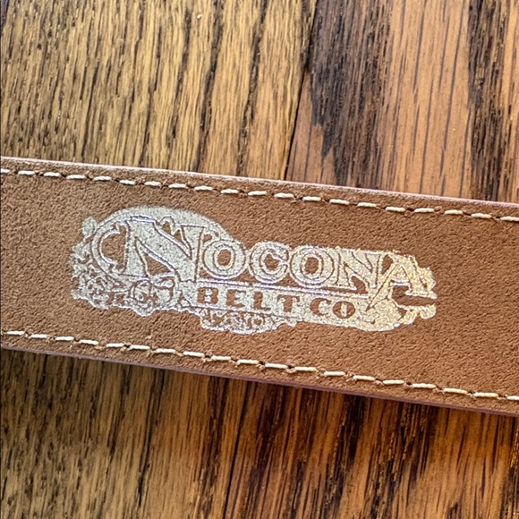 Nocona pink genuine leather western cowgirl belt with horse silver/gold buckle - Picture 5 of 7